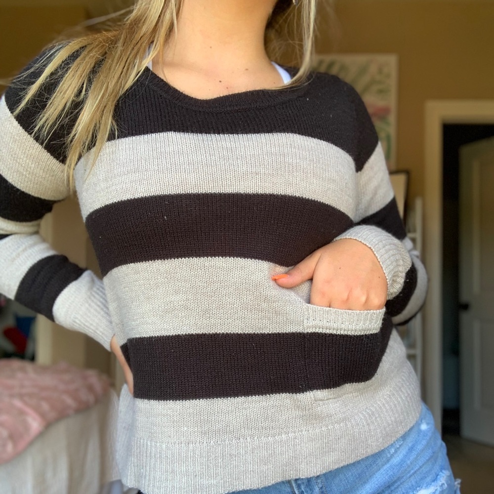 H&M striped black and grey sweater